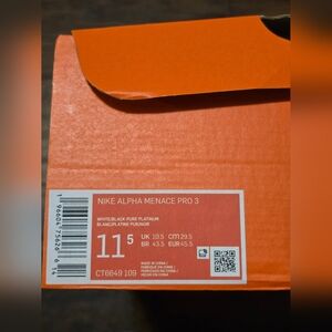 Nike Alpha Menace Pro 3 Football Cleats